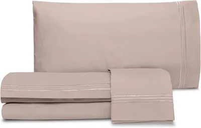Imagen del producto de Juego de ropa de cama para cama de matrimonio, color liso con bordados, 100% algodón percal, incluye sábana encimera, sábana bajera y 2 fundas de almohada, color rosa antiguo