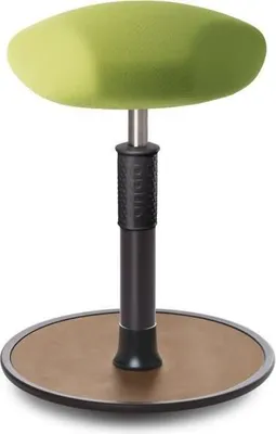 Produktbild von Sitz- Stehhocker Free Regular Triangel Gestrick Hellgrün schwarz /Natur.