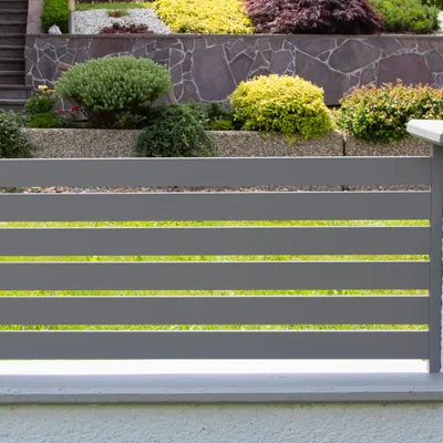 Produktbild von Aluminium Gartenzaun Dublin Zaunfeld - Höhe: 60 cm, Breite: 250 cm, Farbe: dunkelgrau RAL 9007