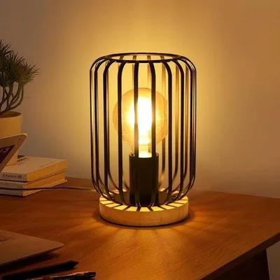 Zdjęcie produktu dla Lampa stołowa w stylu retro - czarna - 14 x 14 x 21,5 cm - metalowa lampa z drewnianą podstawą - idealna do salonu i sypialni