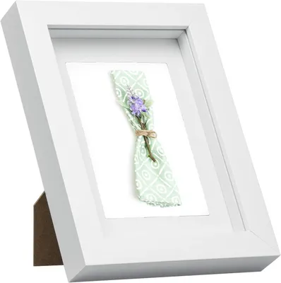 Produktbild von 3D-Fotoliste zum Befüllen, Objektliste 13x18 cm, tiefe Liste für Objekte bis 1,5 cm, Holzrahmen für Collagen mit Papier-Passepartout, weiß
