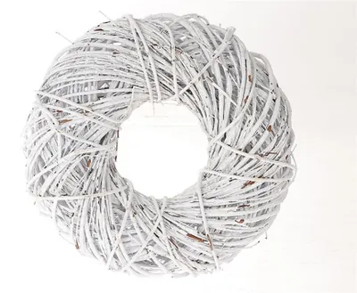 Produktbild von Hbx Natural Living Kranz Twister Durchmesser 35 cm weiß gewaschen