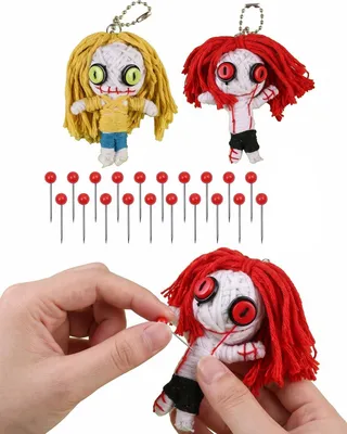 Productafbeelding van Voodoo-poppen met 20 naalden - Set van 2 - Grappige anti-stress set voor kantoor en grappen tussen