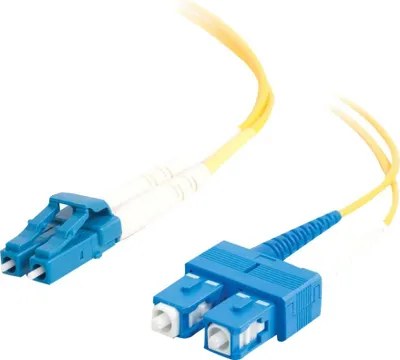 Produktbild von C2G LC-SC 9/125 OS1 Duplex Singlemode PVC Fiber Optic Cable (LSZH) - Patch-Kabel - SC Single-Modus (M) zu LC Single-Modus (M) - 2 m - Glasfaser - Duplex - 9/125 Mikrometer - OS1 - halogenfrei - Gelb