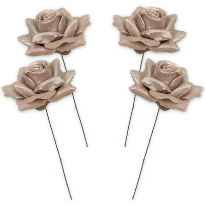 Immagine prodotto di Rose artificiali con stelo, ideali per composizioni floreali e decorazioni