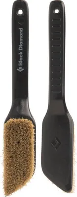 Bouldering Brush Medium von Black Diamond; schwarz mit einer Seite aus Borsten und einer glatten Seite.