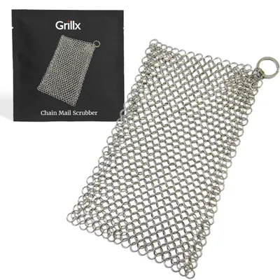Produktbild von GrillX Chain Mail Scrubber - 22 x 15 cm - Edelstahl Schrubmatte - Stahlwolle für Gusseisen / BBQ - Chainmail Cleaner - Schruppschwamm Metall - Gusseisenpfanne, KI-generiertes Bild