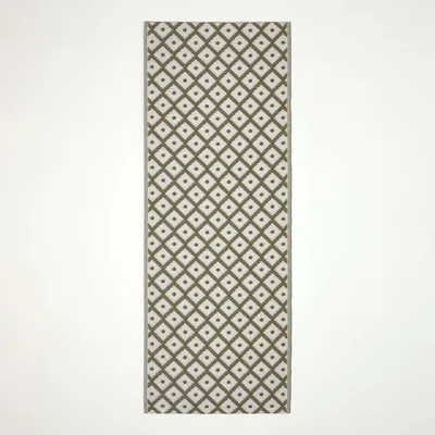 Immagine prodotto di HOMESCAPES Tappeto da esterno resistente alle intemperie, tappeto da corridoio verde e bianco 75x200 cm, tappeto da giardino May con motivi geometrici, tappeto da balcone reversibile