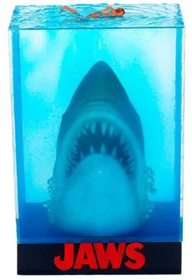 Imagen del producto de Figura Tiburón Cartel Póster 3D Diorama 28 cms