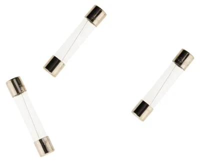 Image de 3 fusibles en verre, dimensions 5 x 20 mm, 10 A