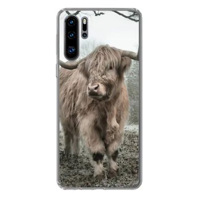 Produktbild von MuchoWow® Handyhülle Schutzhülle Hülle für Huawei P30 Pro Schottische Highlander - Natur - Herbst - Tiere - Wildtiere - Wald Silikon Softcase Handy Hülle - Schutzdeckel