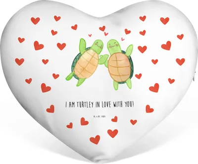 Produktbild von Mr. & Mrs. Panda Dekokissen Schildkröten Paar - Weiß - Geschenk, Freundin, Herz, Mitbringsel, Sofakissen, Kuschelkissen, für Frauen, Kissen in Herzform, Valentinstag