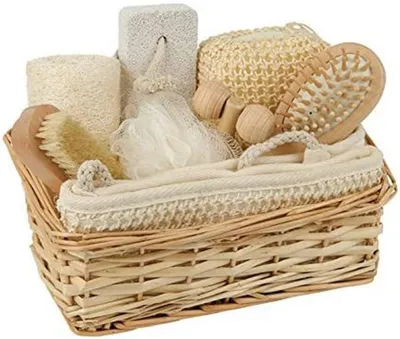 Produktbild von Wellness Geschenkset Natur im dekorativen Korb mit Sisal-Massagegürtel, Haarbürste mit Naturborsten, Bimsstein, 22x13x11cm