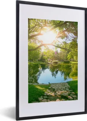Produktbild von MuchoWow® Gerahmtes Poster Bäume - See - Sonne - Gras - Natur 40x60 cm - Poster mit Schwarzem Bilderrahmen Wandposter Rahmen Foto Bilder - Poster in Rahmen