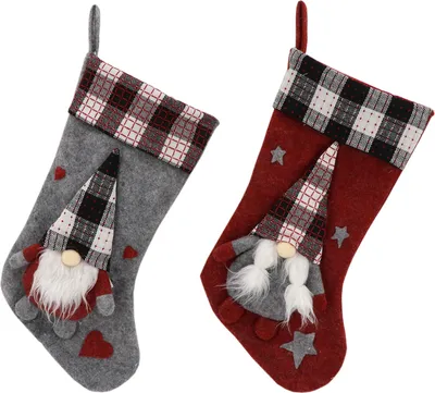 Produktbild von Rebecca Mobili Set mit 2 hängenden Weihnachtsstrümpfen aus Stoff in rot und grau