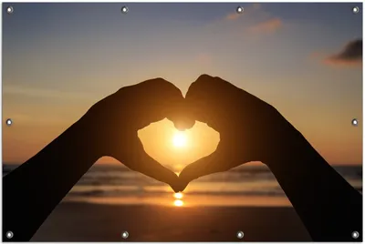 Produktbild von Wallario Outdoor-Poster für Garten oder Balkon, Motiv Liebe im Herzen der Sonne - Strand und Meer, in ca. 100 x 150 cm
