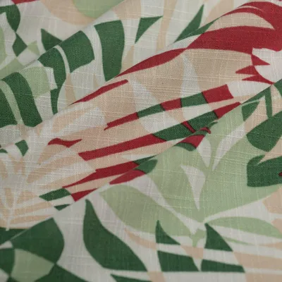 Productafbeelding van Stof, 145 cm breed, mozaiekprint, palmbladmotief, frambozenrood, groen, MT