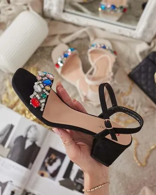 Zdjęcie produktu dla Royalfashion Sandały damskie na słupku z kryształkami Osdar, rozmiar 38