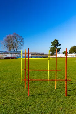 Produktbild von Fußballtrainingset - 6 Stangen mit Metallspitze + 3 Stangen ohne + 6 Clips