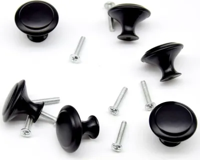 Produktbild von Verpackung mit 12 Möbelknöpfen, runden Schrankknöpfen, Schubladengriffen, Türgriffen mit Schrauben (schwarz/30 mm)