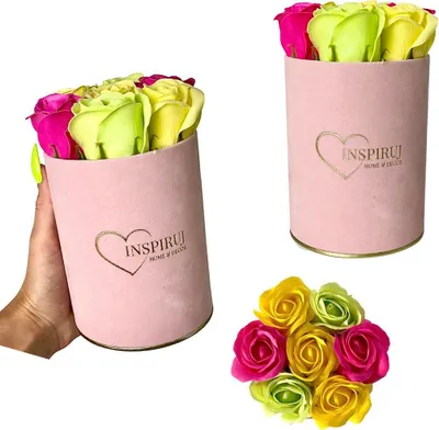 Produktbild von Flowerbox Inspiruj - Rosa Box mit Seifenrosen - Nr. 17 Mix Fuchsia Grün Gelb