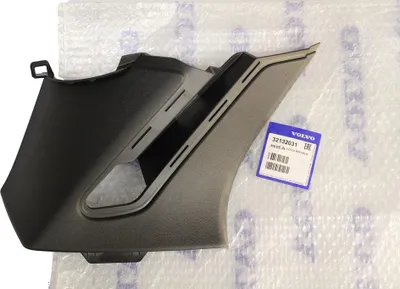 Obrázek produktu pro Kryt levého zadního sloupku VOLVO V60 II D OE 32132031