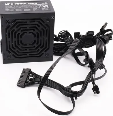 Immagine prodotto di Alimentatore AeroCool MPC-Power 650W (ATX ACPN-SE65AEB.11)
