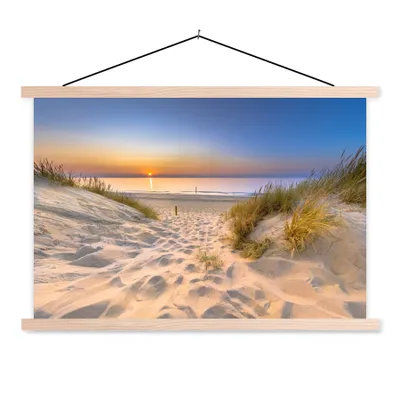 Produktbild von MuchoWow® Textilposter Düne - Sonnenuntergang - Horizont - Strand - Gras 60x40 cm mit holzfarbenen Rahmen - Bilder