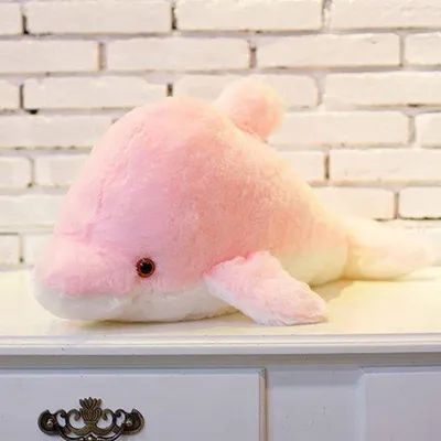 Obrázek produktu pro Měkká plyšová noční lampička Dolfi v růžové barvě, 30 cm, z měkkého plyše s LED světýlky, ideální pro děti, které mají potíže se spánkem
