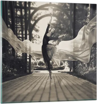 Produktbild von Bilder auf glas - Einteilig - Ballerina Tanz Luft - 60x60cm - Glasbilder - Wandbilder - Bilder - zum Aufhängen bereit - Wanddekoration aus Glas - Glas Bilder - Wandbild auf Glas - GAC60x60-4945