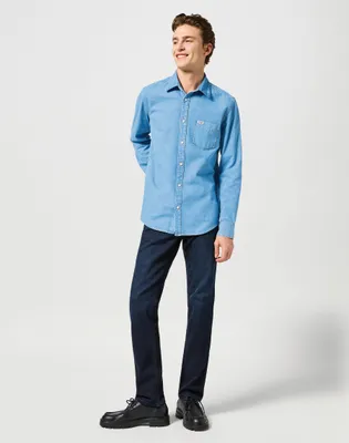 Produktbild von Wrangler Greensboro Deep Blue Black 112355019 W34 L32