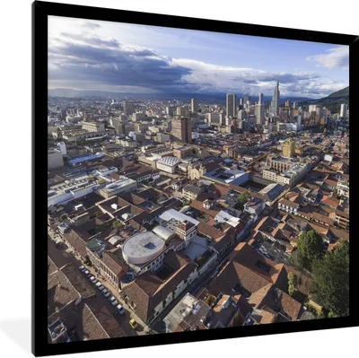 Produktbild von MuchoWow® Gerahmtes Poster Blick über das südamerikanische Bogota in Kolumbien 40x40 cm - Poster mit Schwarzem Bilderrahmen Wandposter Rahmen Foto Bilder - Mit Rahmen - Wanddekoration Schlafzimmer