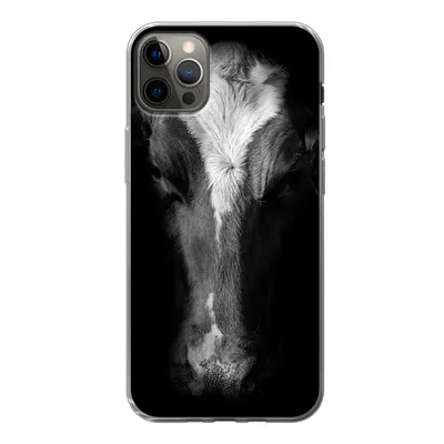 Produktbild von MuchoWow® Handyhülle Schutzhülle Hülle für iPhone 13 Pro Max Kuh Porträt auf schwarzem Hintergrund in schwarz und weiß Silikon Softcase Handy Hülle - Mobiltelefon