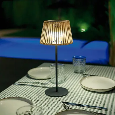 Produktbild von Newgarden Okinawa LED Tischlampe Solar und Akku 36 cm Bambus Braun