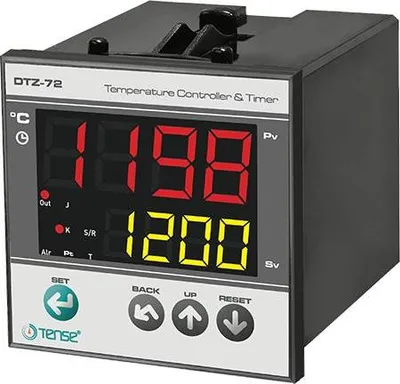 Image de Régulateur de température PID à microprocesseur avec minuterie pour montage sur panneau 1750°C 72 mm x 72 mm