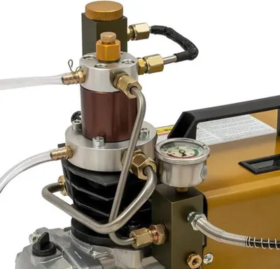 Zdjęcie produktu dla Wysokociśnieniowa pompa powietrzna - elektryczna - 300 BAR i 100 litrów/minutę - do systemów PCP i nadmuchiwanych przedmiotów