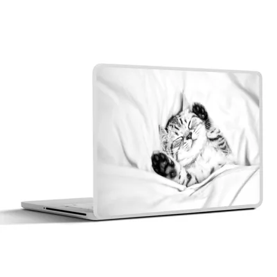 Produktbild von MuchoWow® Laptop Aufkleber Sticker Cover Kätzchen - Bett - Pfoten - Mädchen - Kinder - Kinder - Kind 30x21 cm - Sticker für Laptop - Selbstklebend
