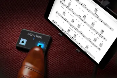 Obrázek produktu pro IK Multimedia iRig BlueTurn zařízení k otáčení a posouvání