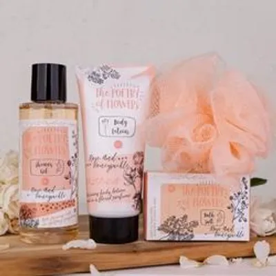 Produktbild von accentra Wellness Geschenkset "Poetry of flowers", Badeset Frauen