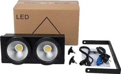 Obrázek produktu pro Divadelní osvětlení, 200W, DMX LED blinder