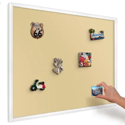 Produktbild von Magnettafel 80x60 cm mit weißem Rahmen - Magnetische Metalltafel, Magnetpinnwand zur Wandmontage für Wohnzimmer, Küche, Flur, Kinderzimmer und Büro - Beige-gelb