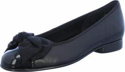 Produktbild von Gabor Shoes Damen Gabor Basic Geschlossene Ballerinas, Schwarz (Black 37), 41 EU (7.5 UK)