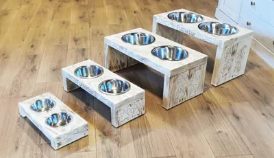 Produktbild von Ruhti - Futterbar Hundenapf Napf, Echtholz, Futterstation, Geflämmt, 38 x 18 x 7 cm
