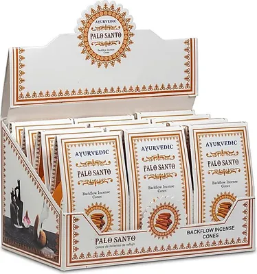 Produktbild von Räucher Set Ayurvedische Palo Santo Rückfluss Weihrauchkegel -- 30 g + KräuterRä