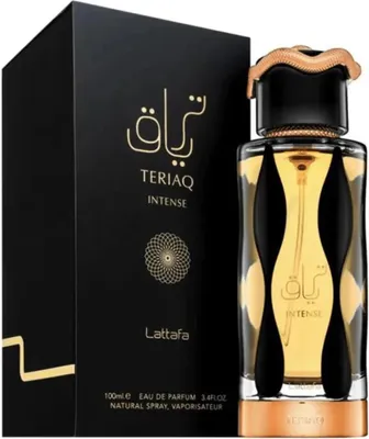 A perfume bottle and its box are displayed against a white background.