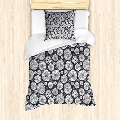 Produktbild von ABAKUHAUS Blumen Mantele, Flüchtiger Blumenlöwenzahn, Milbensicher Allergiker geeignet mit Kissenbezügen, 135 cm x 200 cm - 80 x 80 cm, Schwarz und weiß