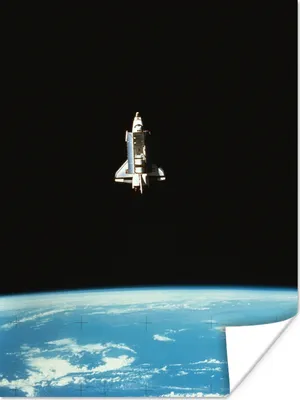 Produktbild von MuchoWow® Poster Eine Satellitenansicht einer Raumfähre 60x80 cm - Schlafzimmer Dekoration