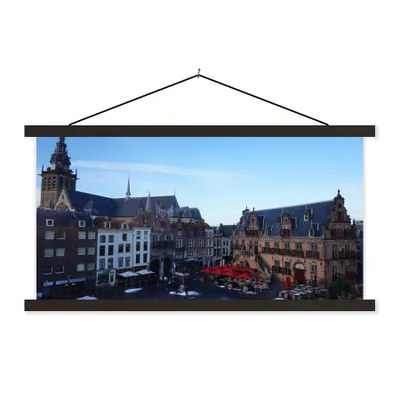 Produktbild von MuchoWow® Textilposter Markt - Nijmegen - Niederlande 90x45 cm mit schwarzem Rahmen - Klemmleisten