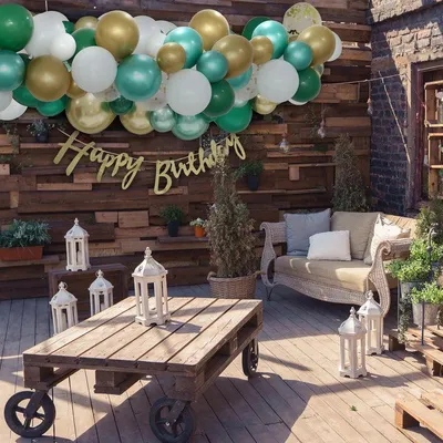 Produktbild von Balloono Geburtstags-Dekorationsset mit Luftballons und Banner, 60-teiliges Set, Grün