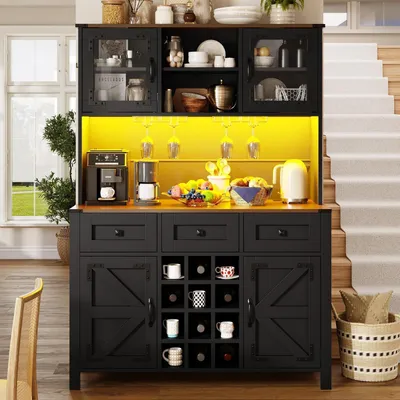 Image de Armoire de cuisine haute avec éclairage LED, ports USB, prises électriques et étagère à vin, dimensions 120x40x170 cm, couleur noire